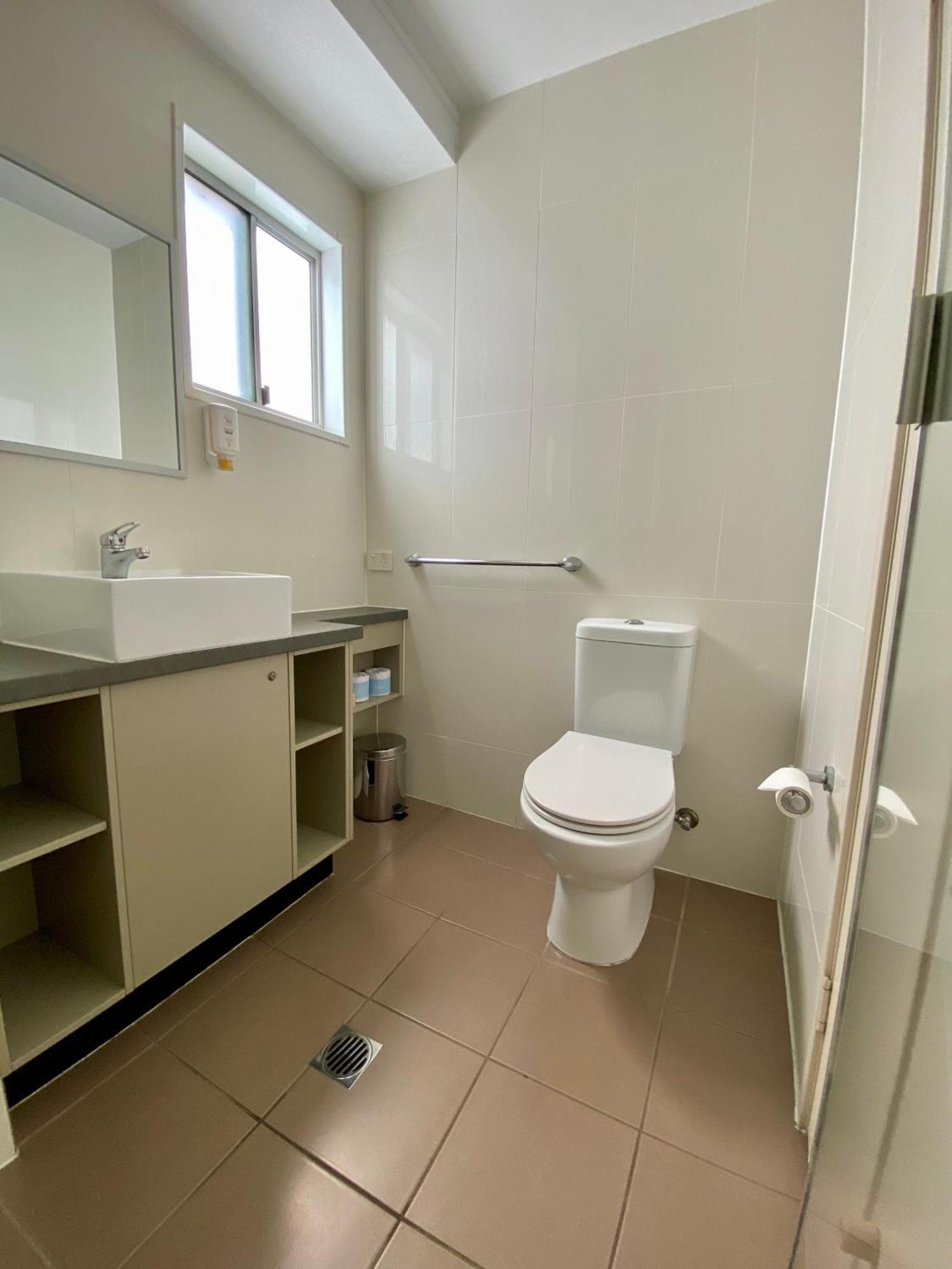 Motel Black Rock 4*
